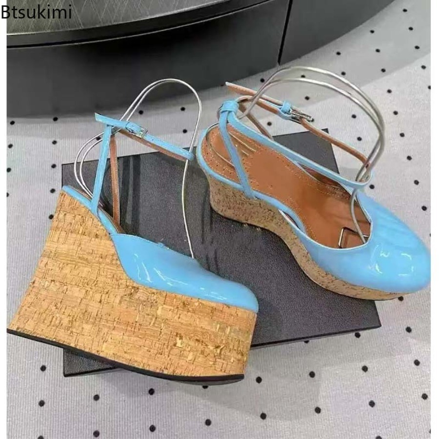 Sandalias de cuña de charol pa - Cork Wedge Sandal reseña y precio